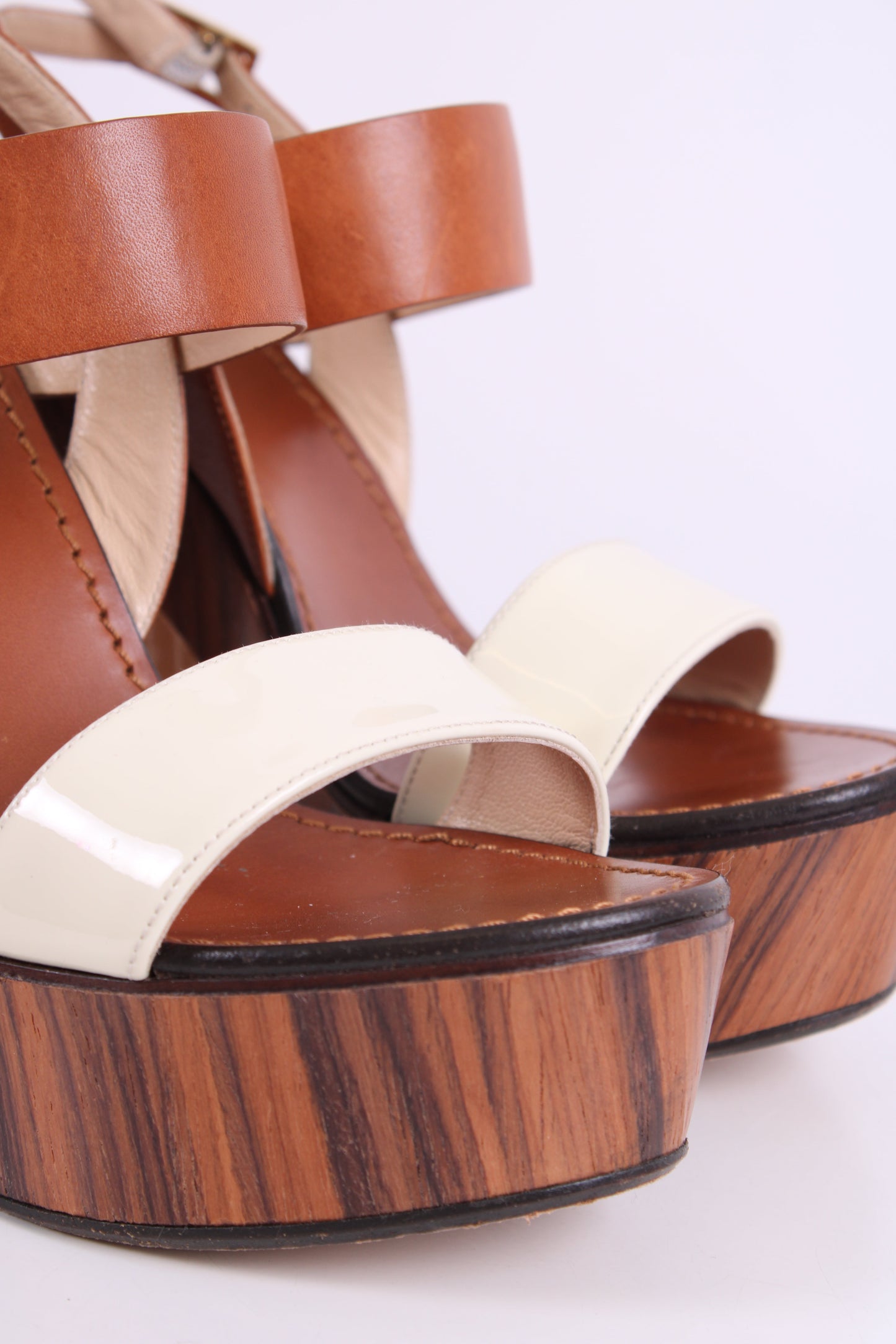 Jimmy Choo Wooden Block Wedges Tan/Cream 38.5 | O/S, Cream