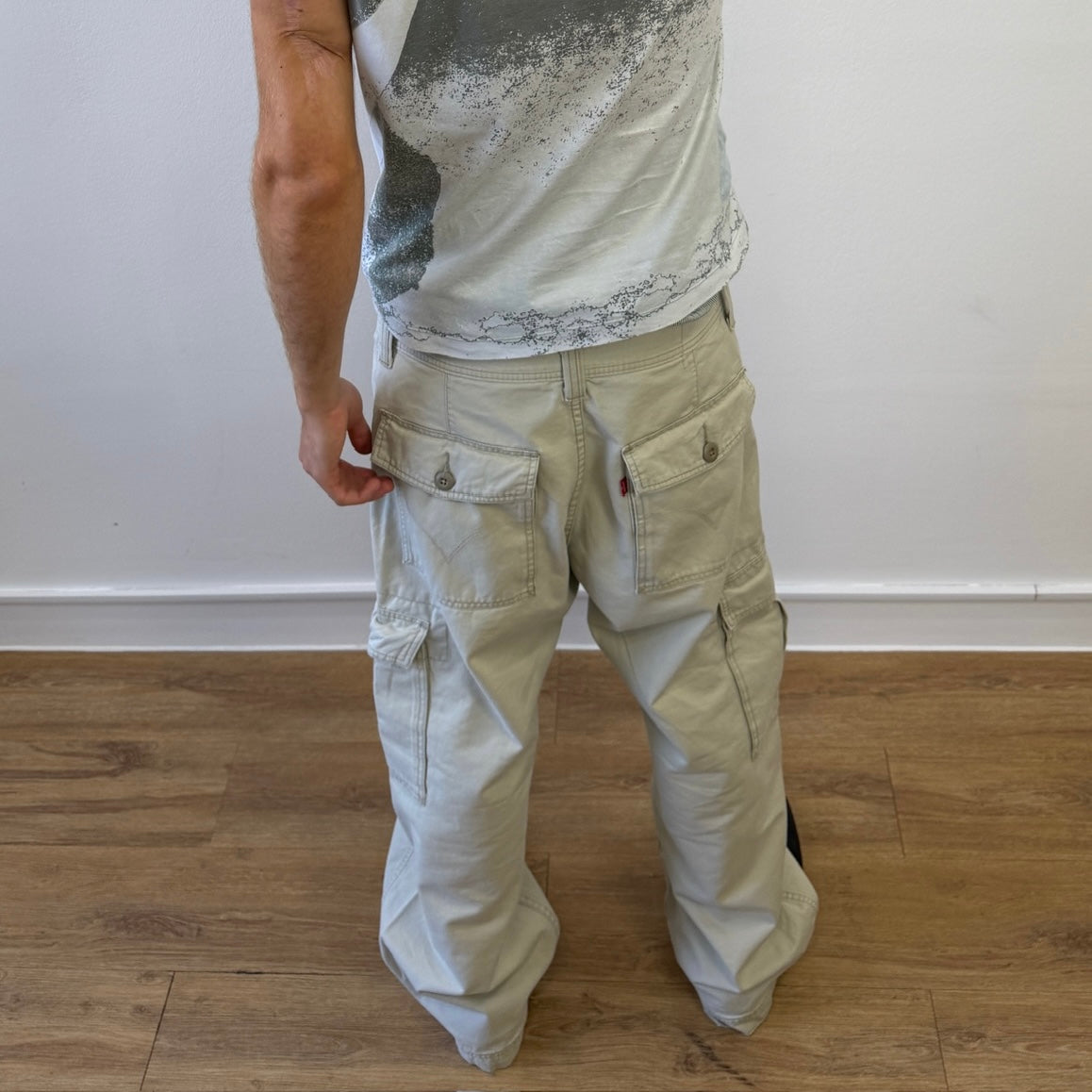 Levi's Cream 2004 Contrast Stitch Cargo Trousers | Large, Cream