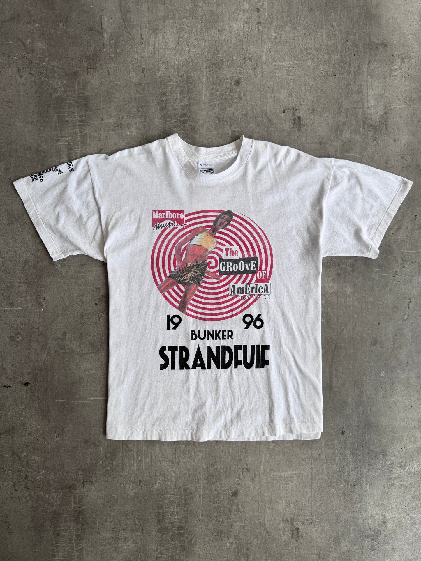 1990's Single Stitch Marlboro 'The Groove Of America" Graphic Tee