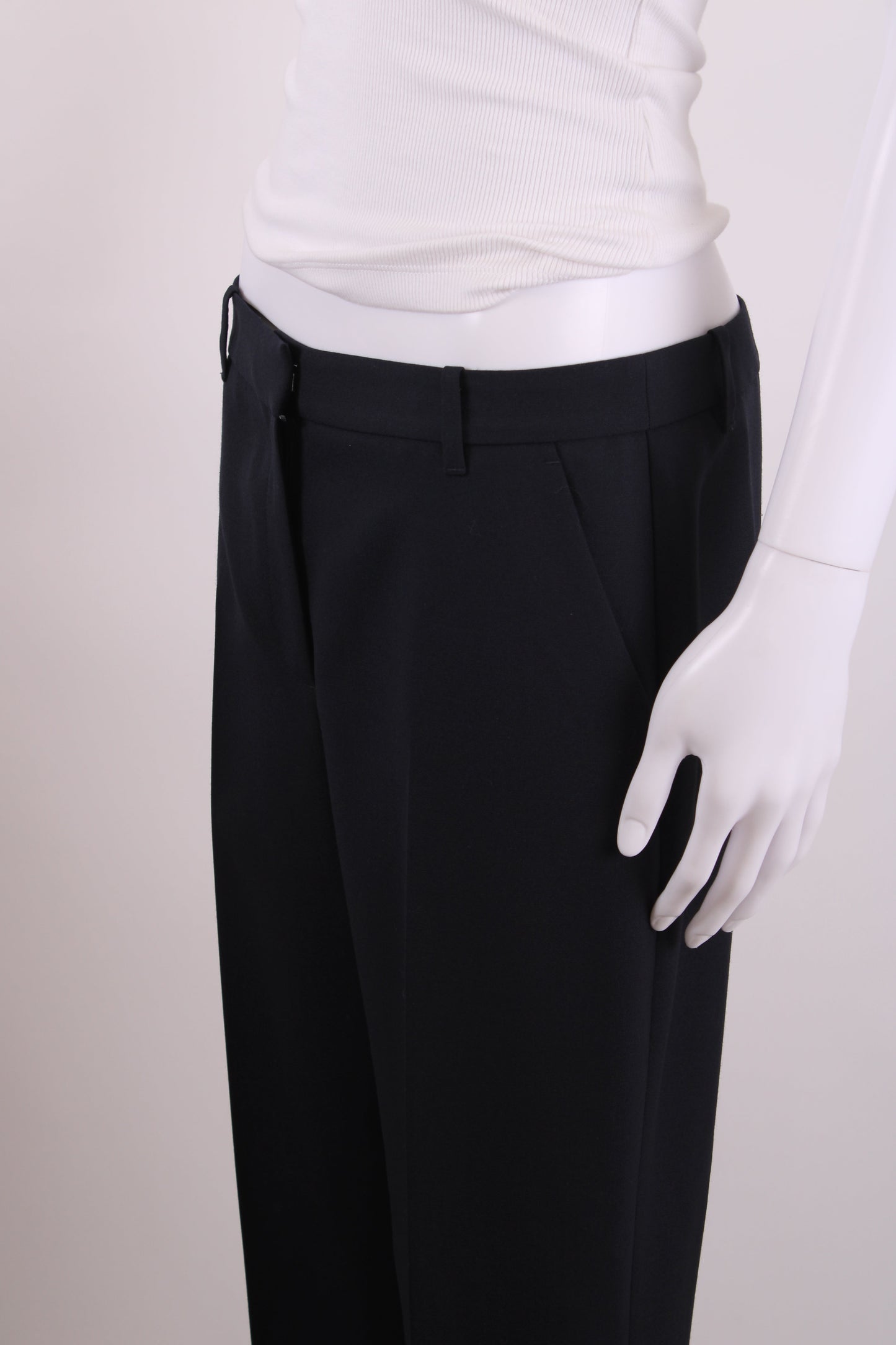 Tara Jarmon Trousers Navy 12 | O/S, Navy