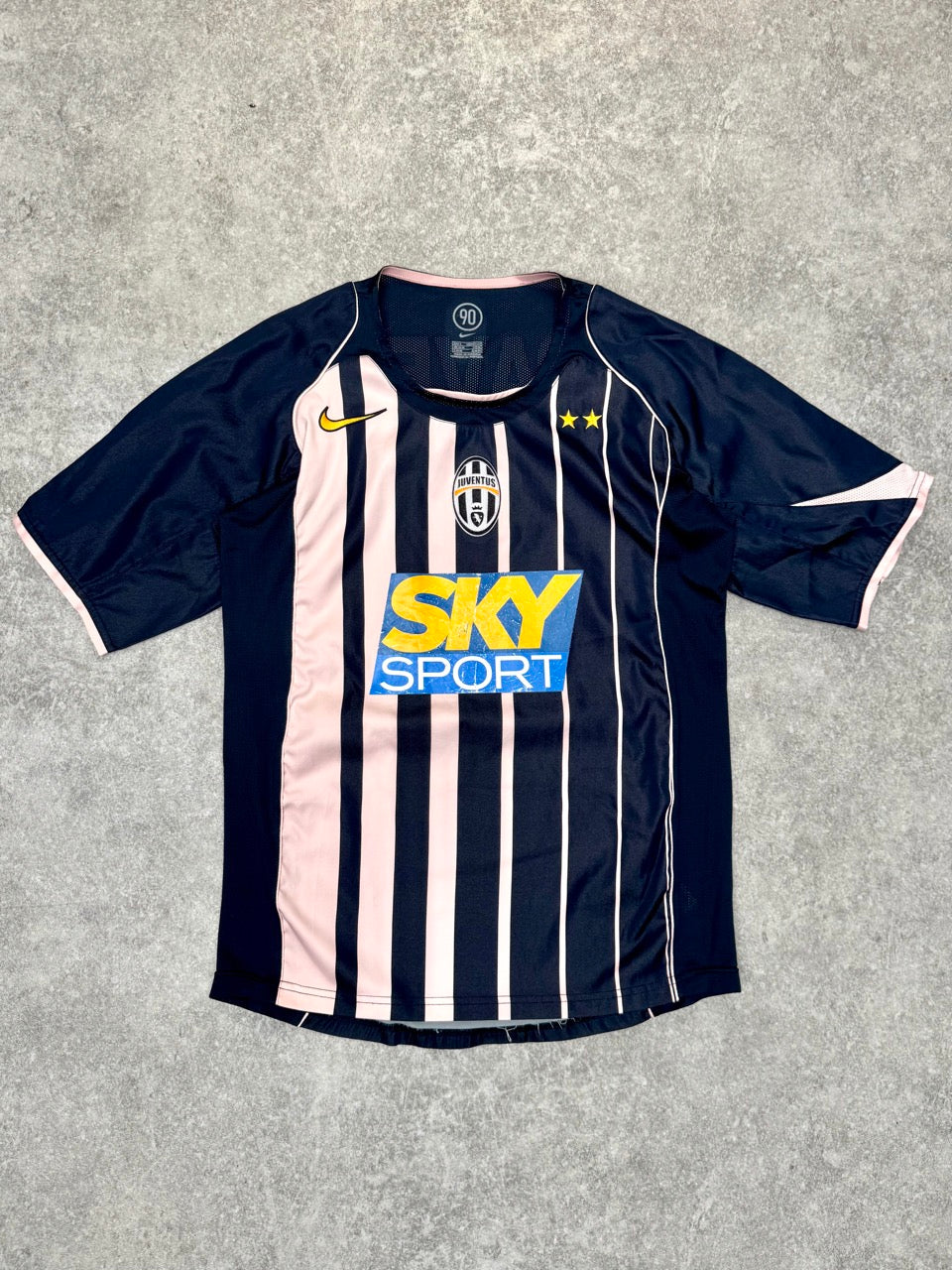 2004/2005 Juventus Away 'Pavel 11' Football Shirt