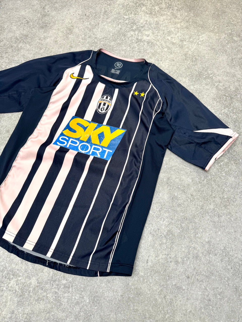 2004/2005 Juventus Away 'Pavel 11' Football Shirt