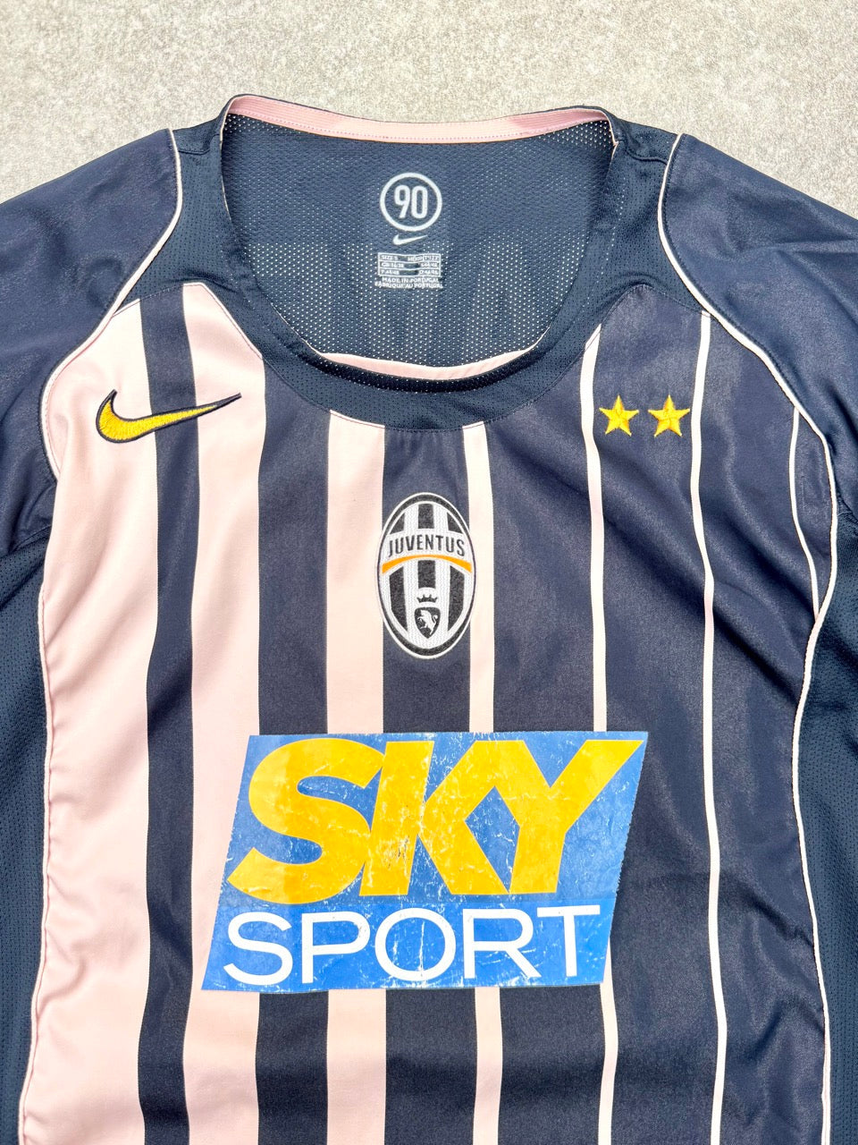 2004/2005 Juventus Away 'Pavel 11' Football Shirt