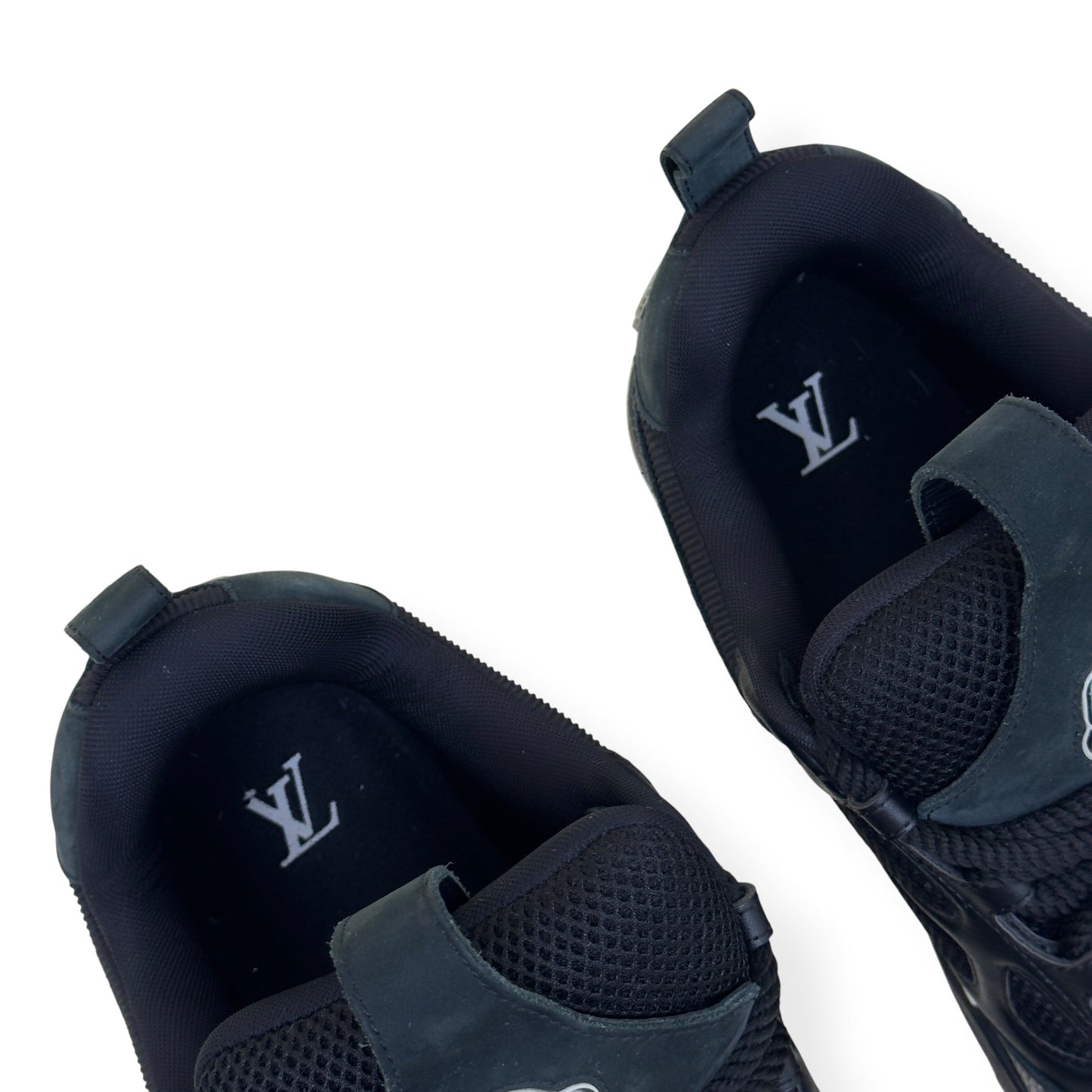 LOUIS VUITTON LV SKATE SNEAKER BLACK / WHITE UK10 | UK 10, Black