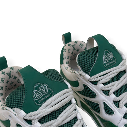 LOUIS VUITTON LV SKATE SNEAKER GREEN / WHITE UK9 | UK 9, Green