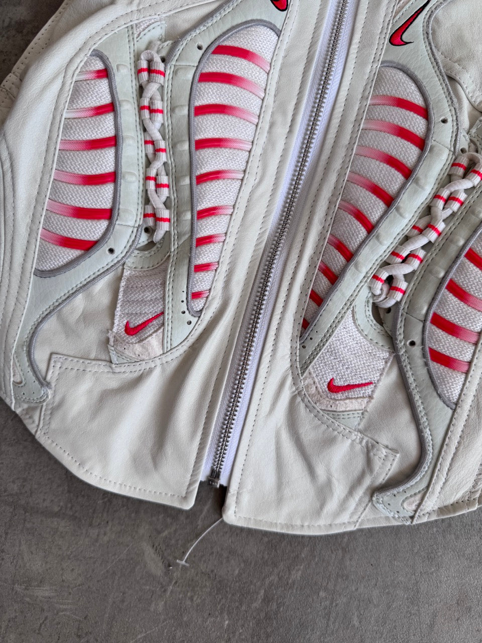 VT Rework : Nike Air Max Leather Corset