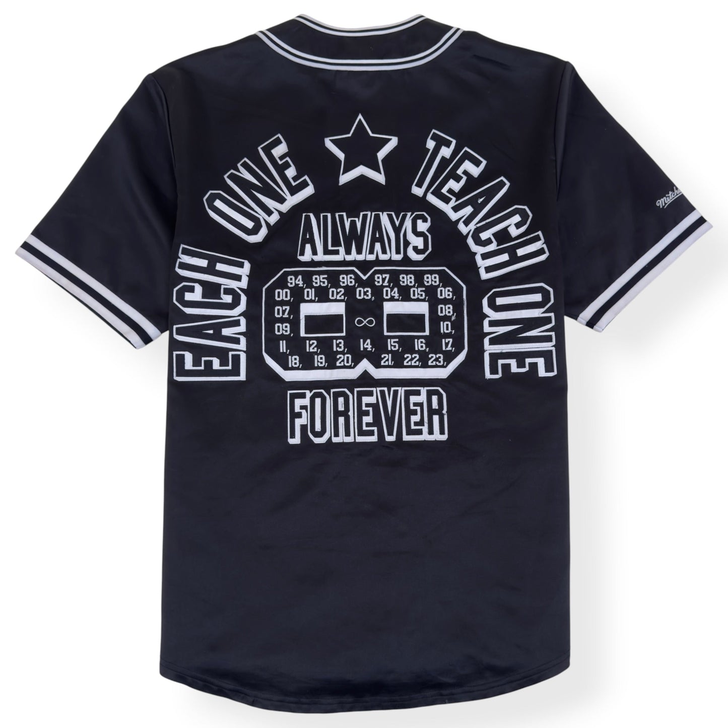 SUPREME MITCHELL & NESS SATIN BASEBALL JERSEY BLACK M | Medium, Black
