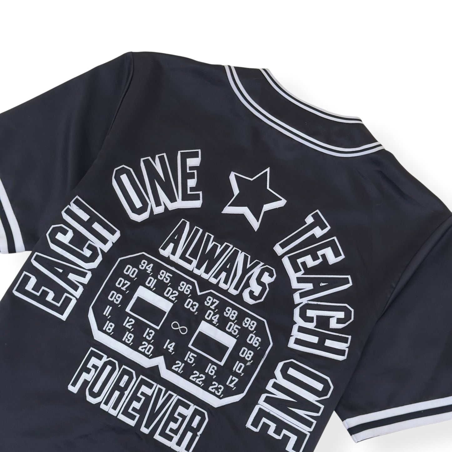SUPREME MITCHELL & NESS SATIN BASEBALL JERSEY BLACK M | Medium, Black