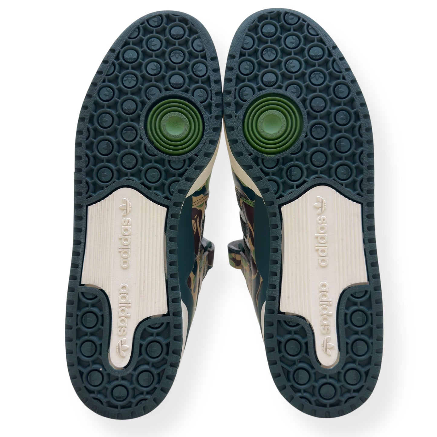 ADIDAS X BAPE FORUM 84 LOW  ‘30TH ANNIVERSARY’ SNEAKER GREEN UK10.5 | UK 10.5, Green