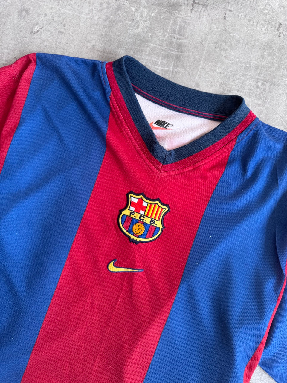 1998/99 FC Barcelona x Nike 'Rivaldo 11' Home Football Shirt