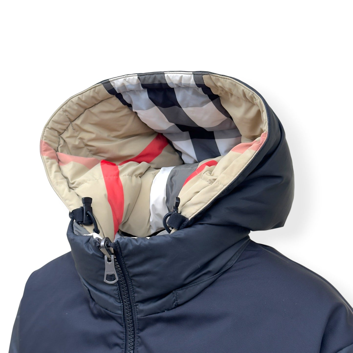 BURBERRY REVERSIBLE CHECK HOODED PUFFER JACKET BEIGE / BLACK M | Medium, Beige