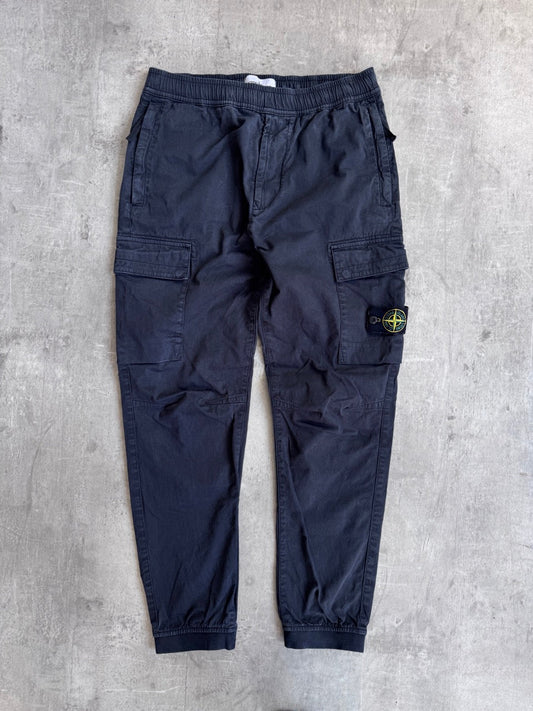 A/W 2022 Stone Island Black Cargo Trousers