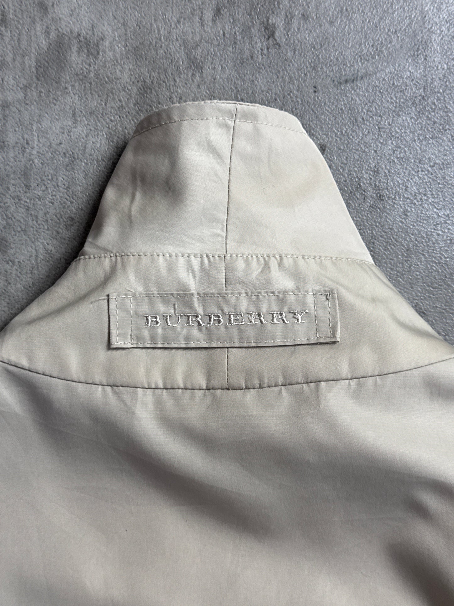 Burberry Beige Lightweight Foldable Bag Jacket