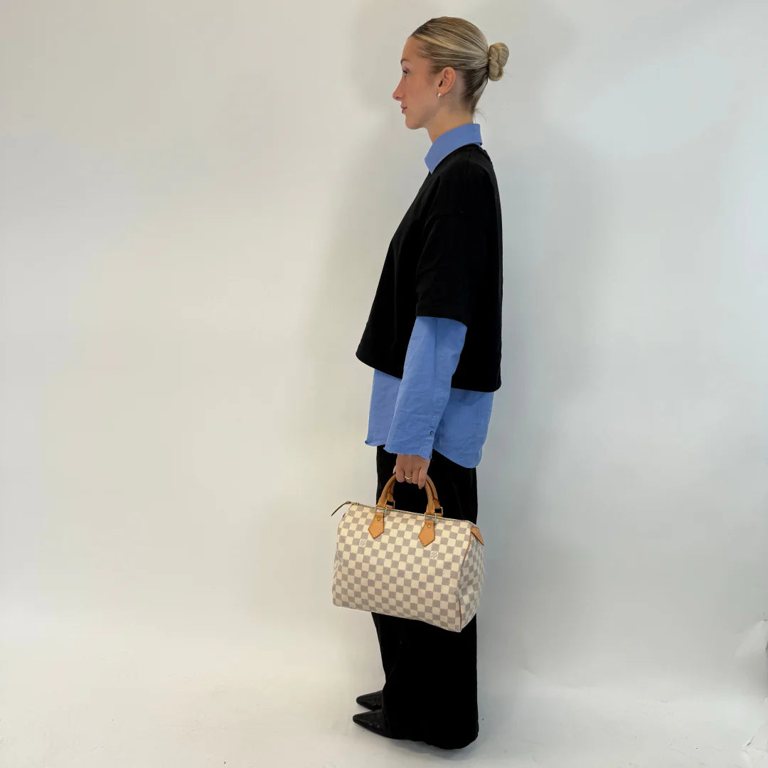 https://cdn.shopify.com/s/files/1/0564/9376/8855/files/IMG_4084_321fc344-2f65-4e30-811a-098608dd92f5.webp?v=1775728046