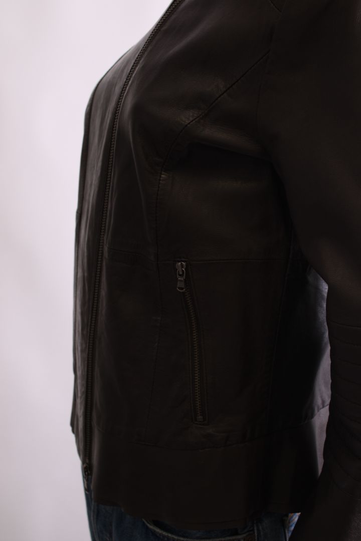 https://cdn.shopify.com/s/files/1/0770/3278/4192/files/IMG_4125_d4b5b60b-69f0-49d8-82ab-9cf1c639183e.jpg?v=1775661243