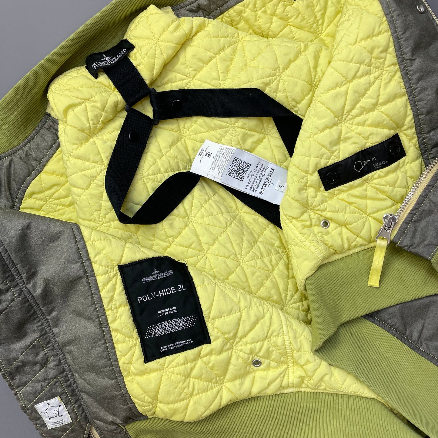 Stone Island Green Poly-Hide 2L Shadow Project 10th Anniversary Bomber Jacket 2018 | Small, Green