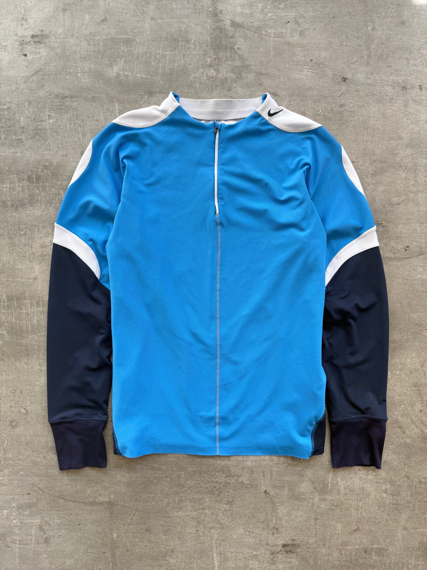 2006 Nike Sphere Tony Spackman LS Structured Top (sold as seen) | Large, Multicoloured
