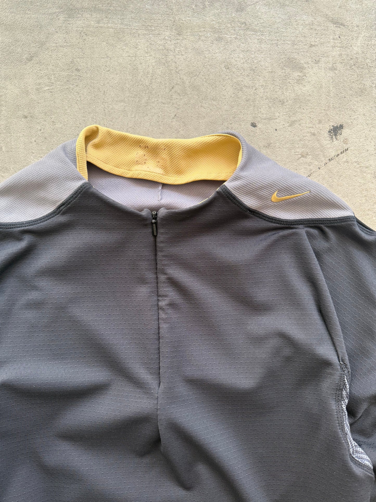 2005 Nike Sphere Tony Spackman Grey Toned Structured LS Top | Small, Multicoloured