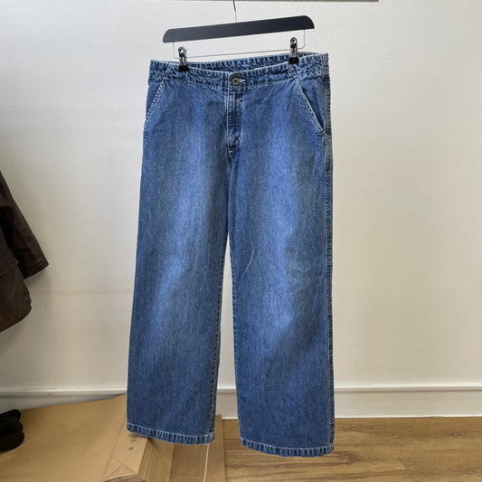 Levi's Dry Goods Blue 1999 Straight Leg Jeans | Medium, Blue