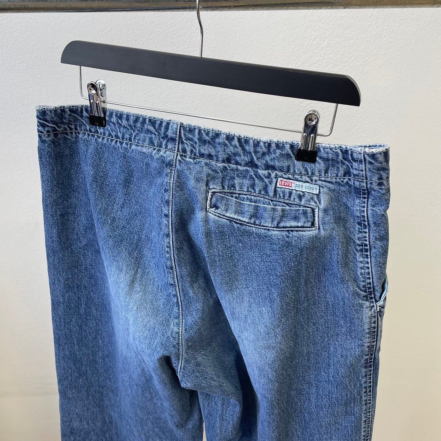 Levi's Dry Goods Blue 1999 Straight Leg Jeans | Medium, Blue