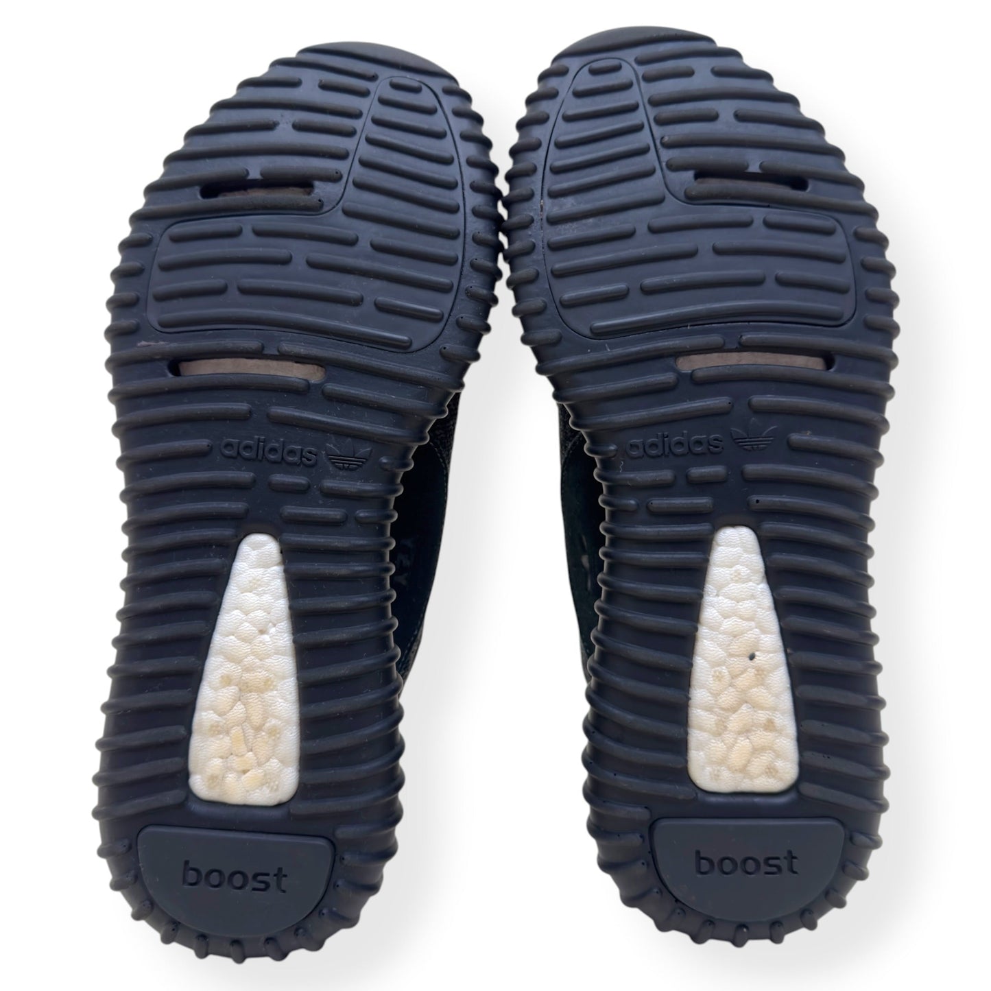 YEEZY BOOST 350 SNEAKER PIRATE BLACK UK7.5 | UK 7.5, Black
