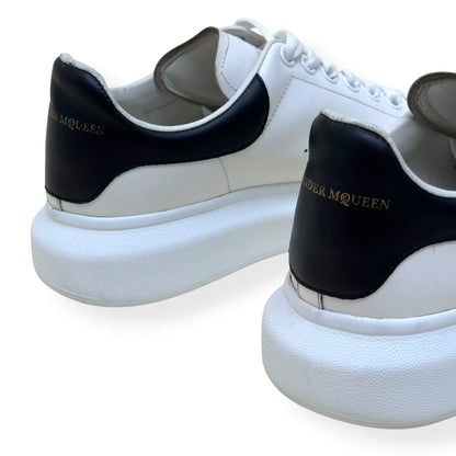 ALEXANDER MCQUEEN OVERSIZED SNEAKER WHITE/ BLACK 40 / UK6 | UK 6, Black