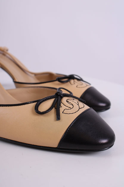 Chanel Slingback CC Bow Heels Beige/ Black 37.5 | O/S, Beige