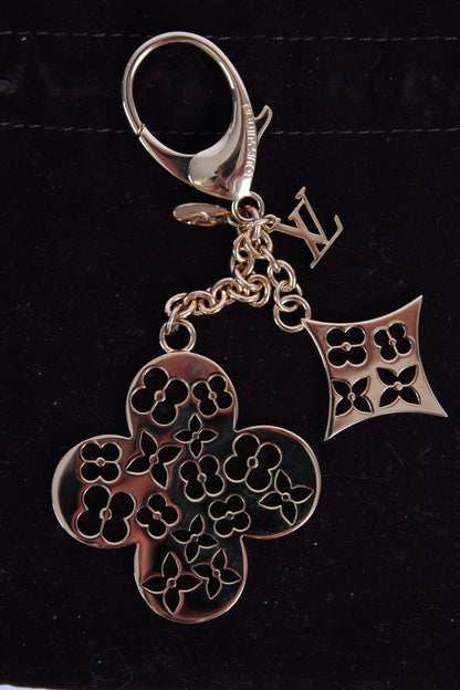 Louis Vuitton Ivy Keychain Gold Colour | O/S, Gold