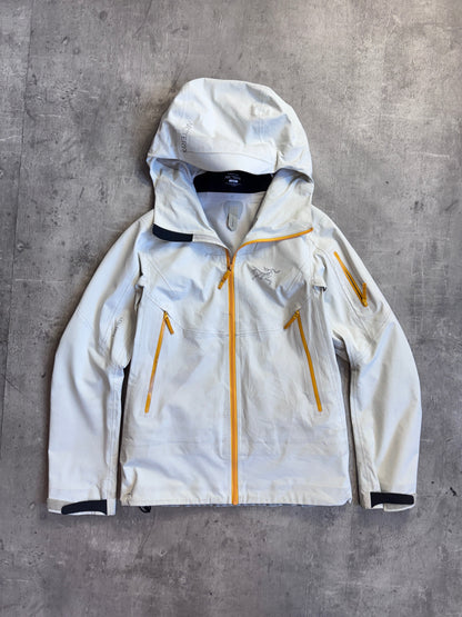 Arc'Teryx Sentinel Goretex Beige Lightweight Tech Jacket