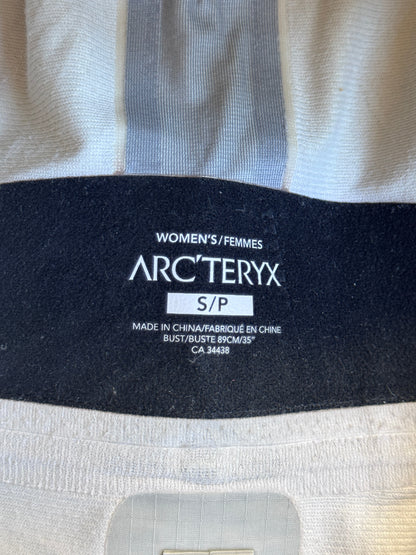 Arc'Teryx Sentinel Goretex Beige Lightweight Tech Jacket
