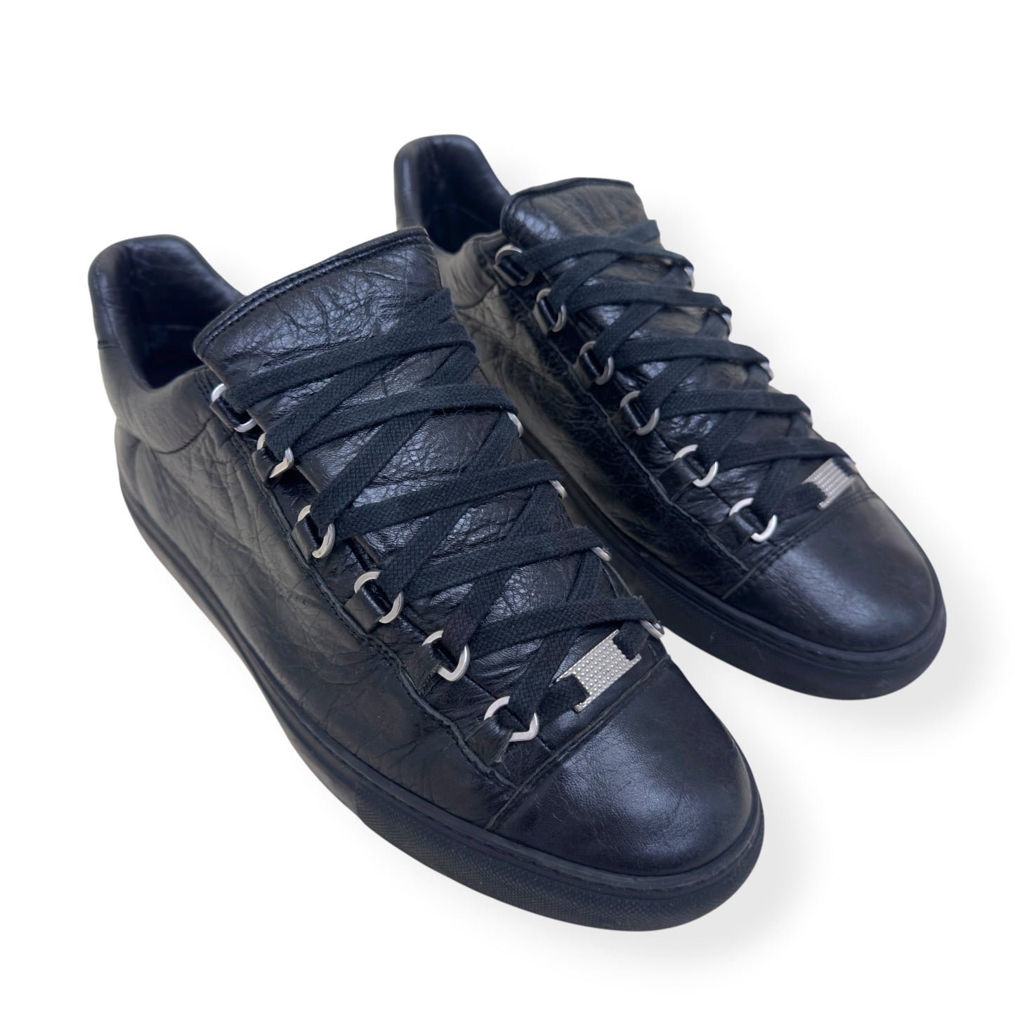 BALENCIAGA ARENA LOW TOP SNEAKER BLACK 40 / UK6 | UK 6, Black