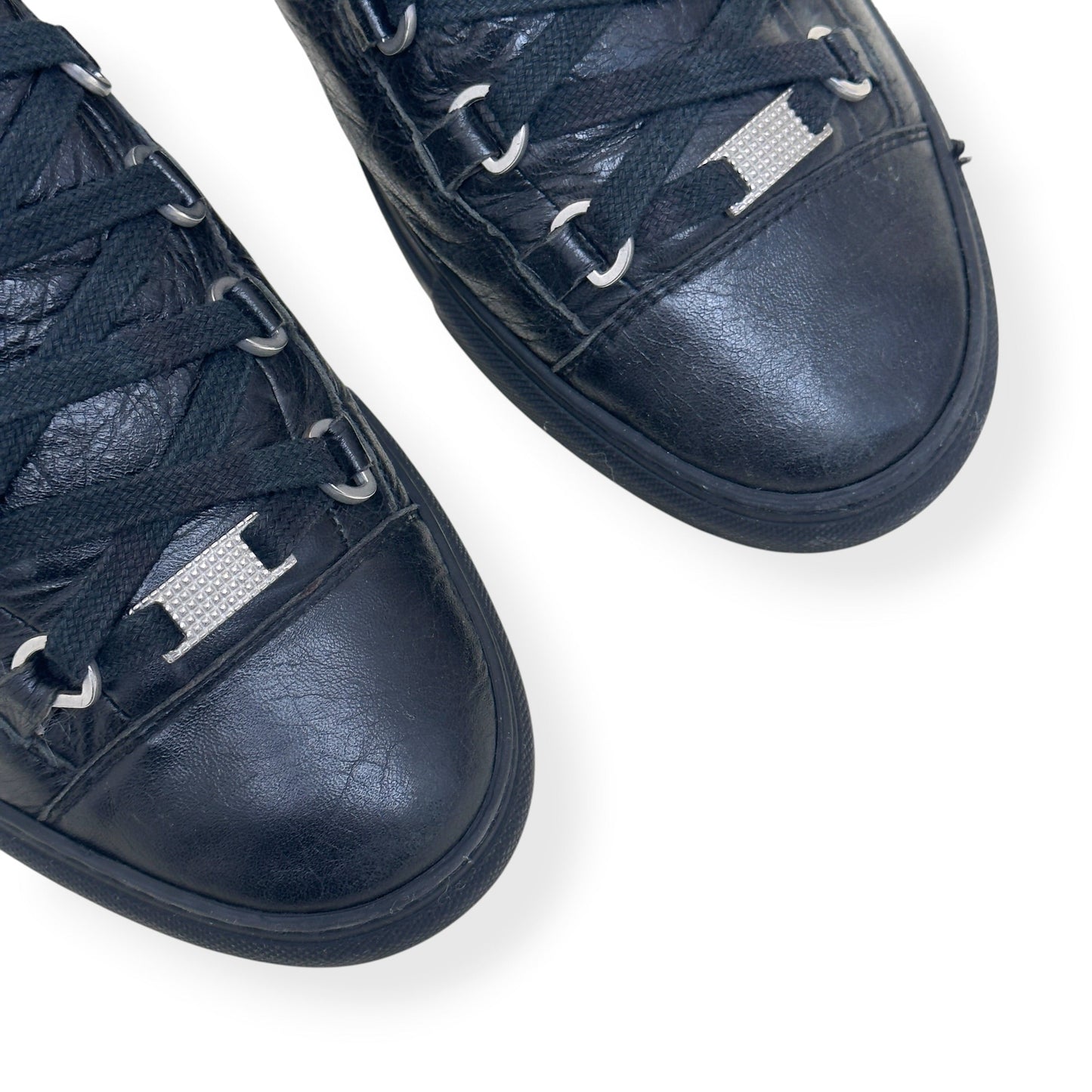 BALENCIAGA ARENA LOW TOP SNEAKER BLACK 40 / UK6 | UK 6, Black
