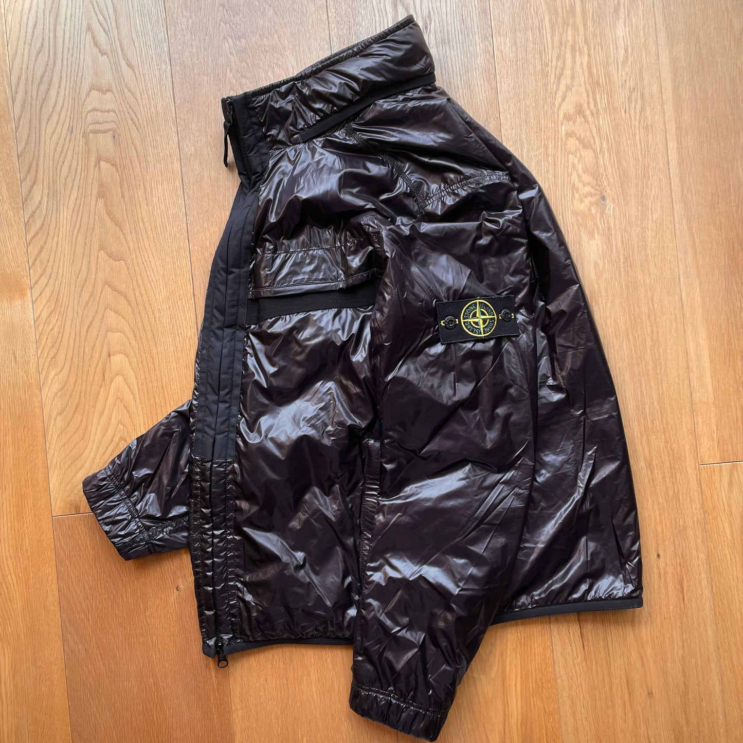 Stone Island Pertex Quantum Y Primaloft Concealed Hood Jacket | Large, Burgundy