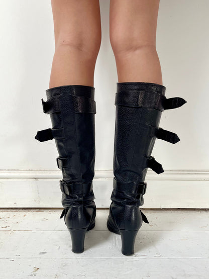 VIVIENNE WESTWOOD PIRATE BUCKLE BOOTS (EU 41)