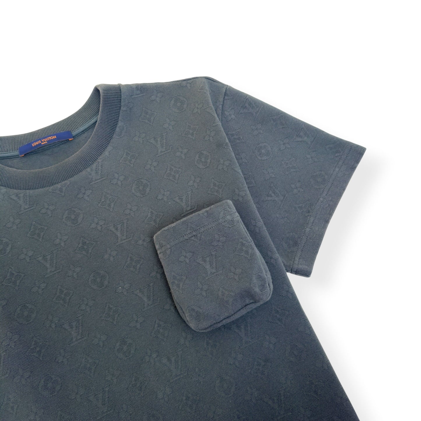 LOUIS VUITTON MONOGRAM SIGNATURE 3D POCKET T-SHIRT GREEN M | Medium, Green