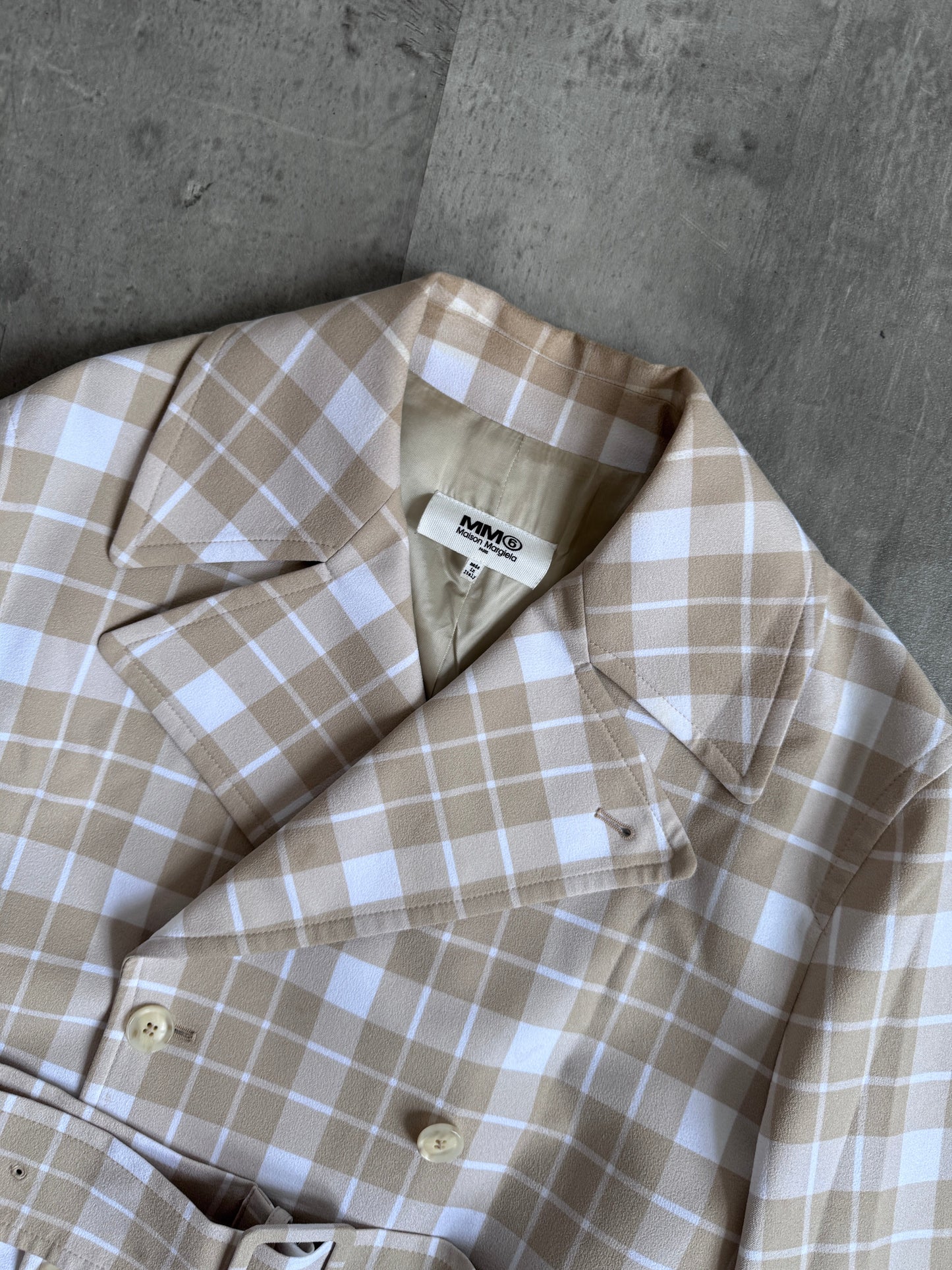 Maison Margiela 6 Double Breasted Beige Check Trench