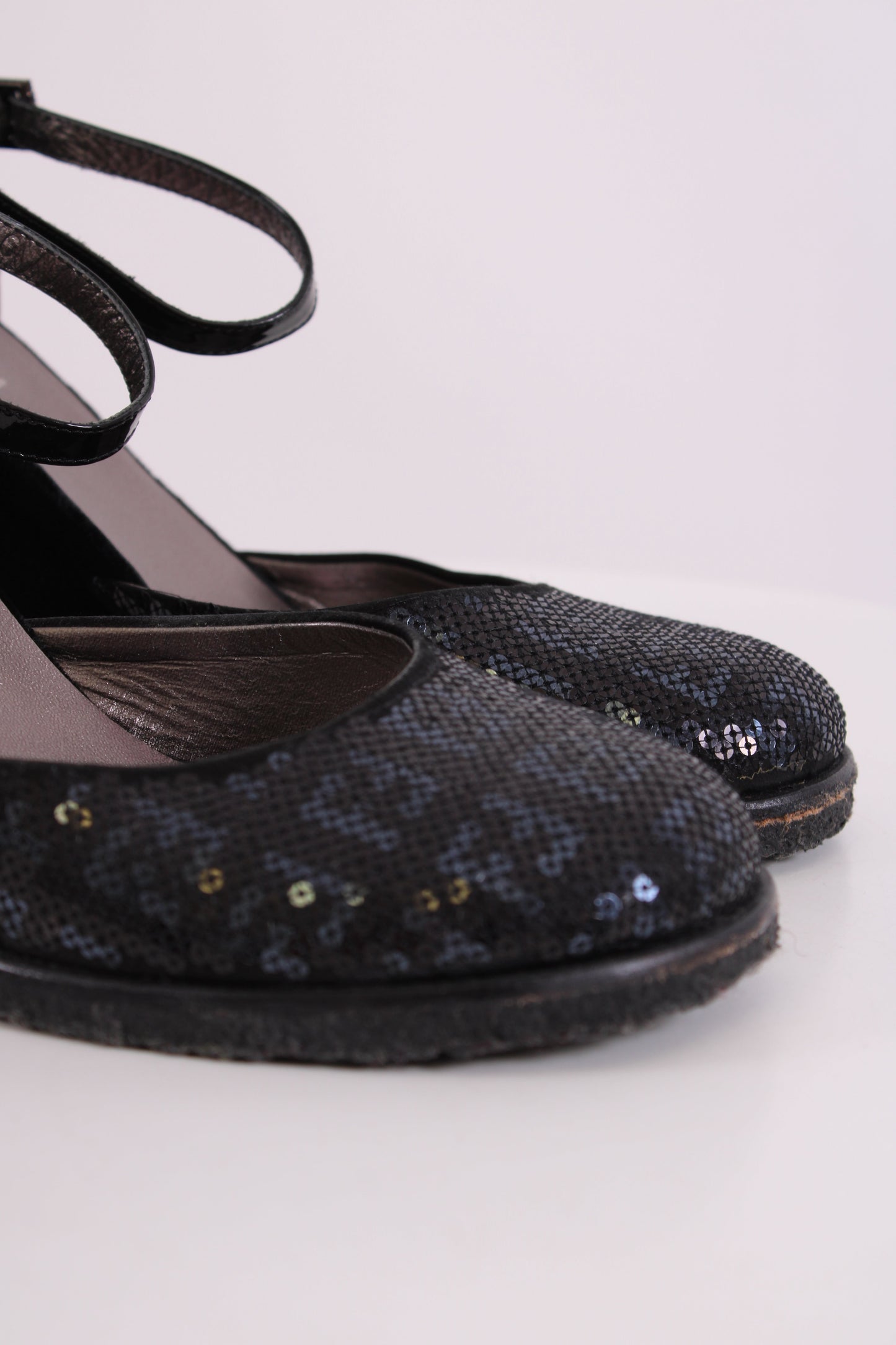Fendi Sequin Velvet Logo Wedges Navy 36 | O/S, Navy