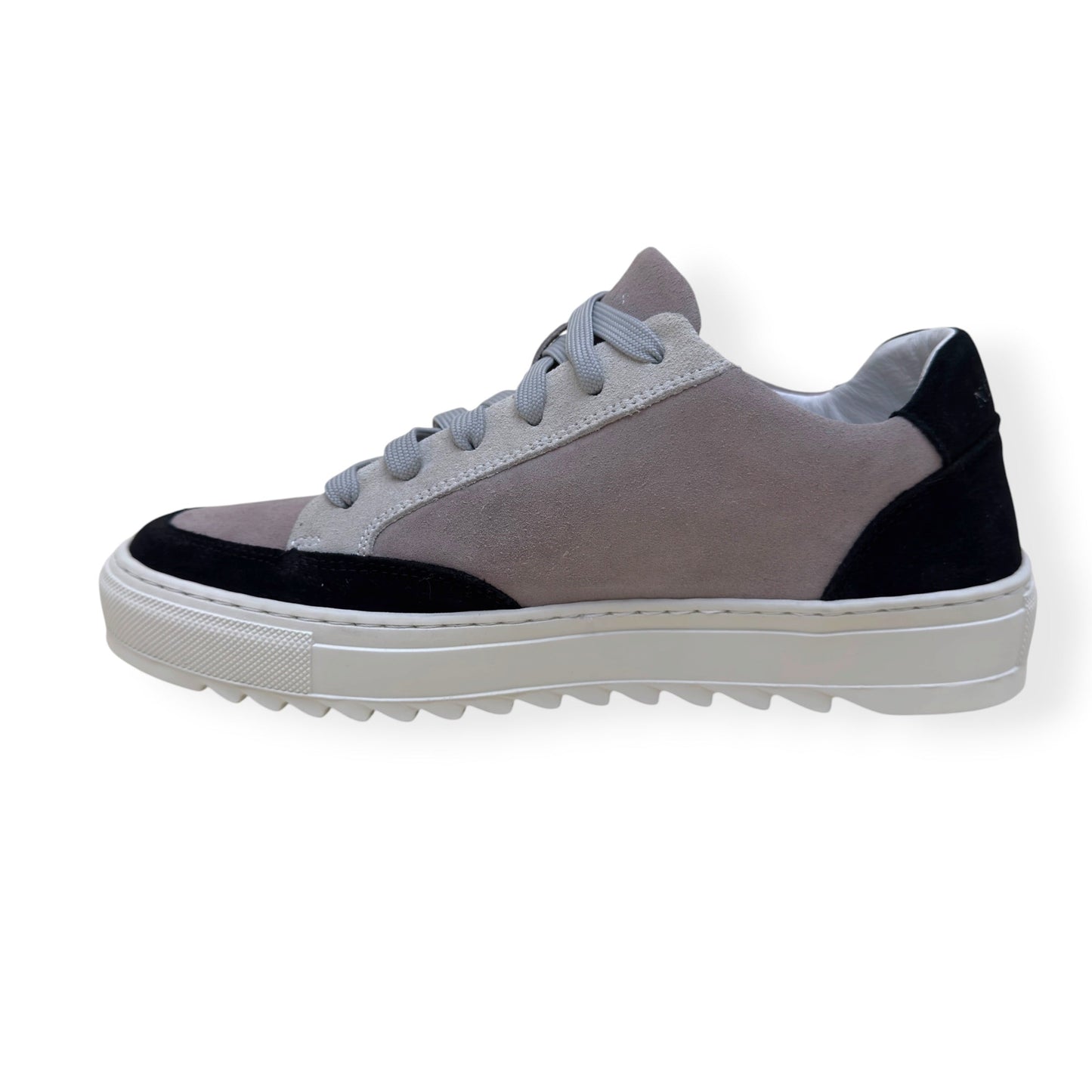 NUMERIS SUEDE SNEAKER GREY / BLACK 41 / UK7 | UK 7, Black