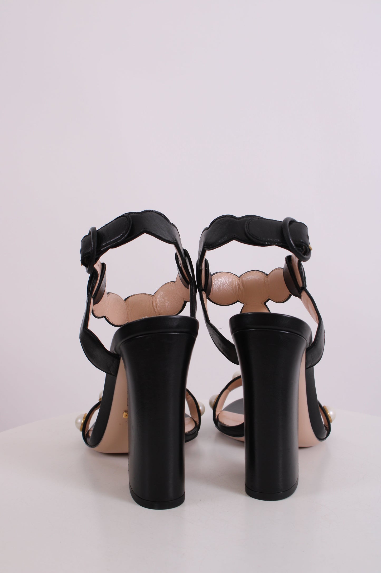 Gucci Faux Pearl Embellished Heels Black 38 | O/S, Black