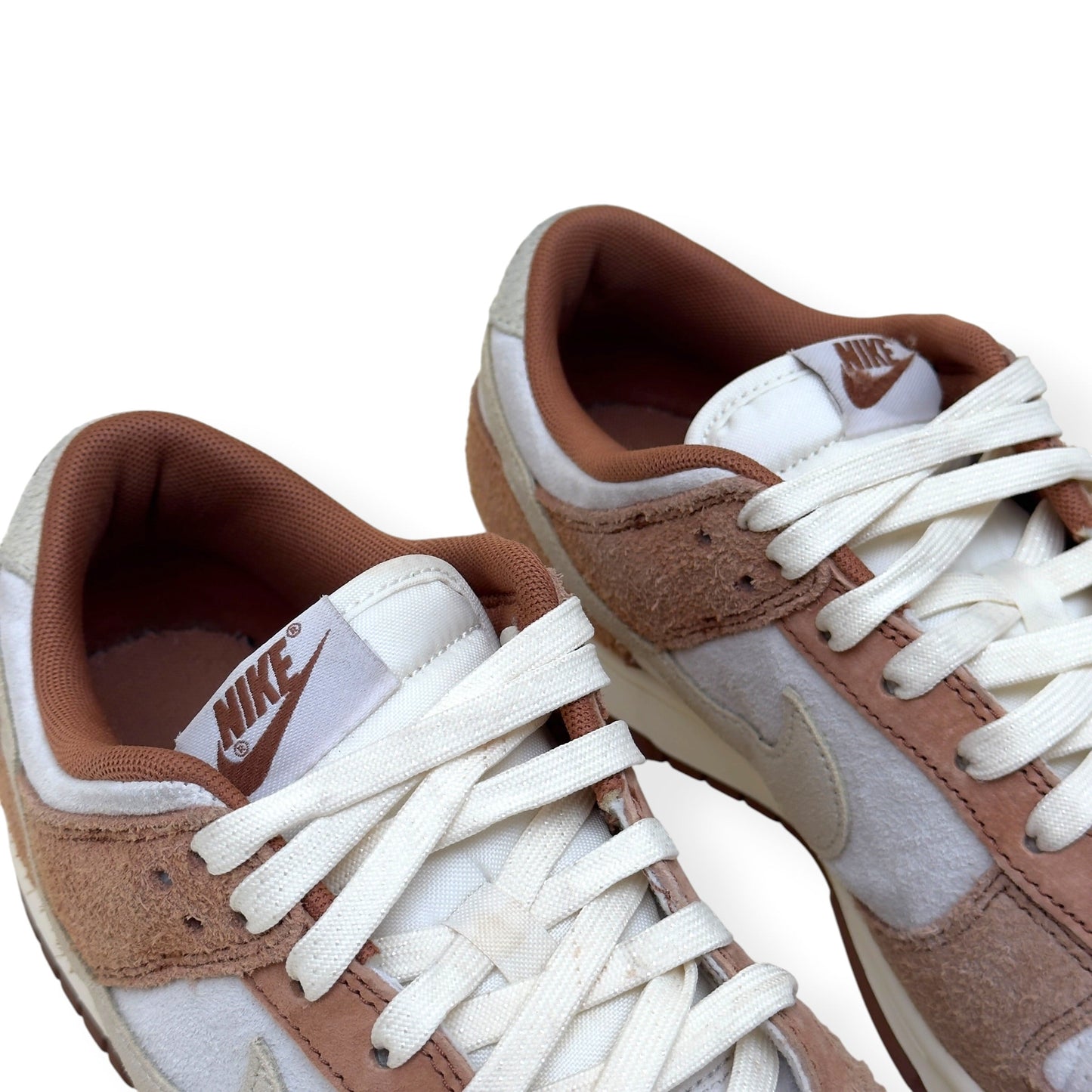 NIKE DUNK LOW TOP SNEAKER MEDIUM CURRY UK8 | UK 8, Medium Curry
