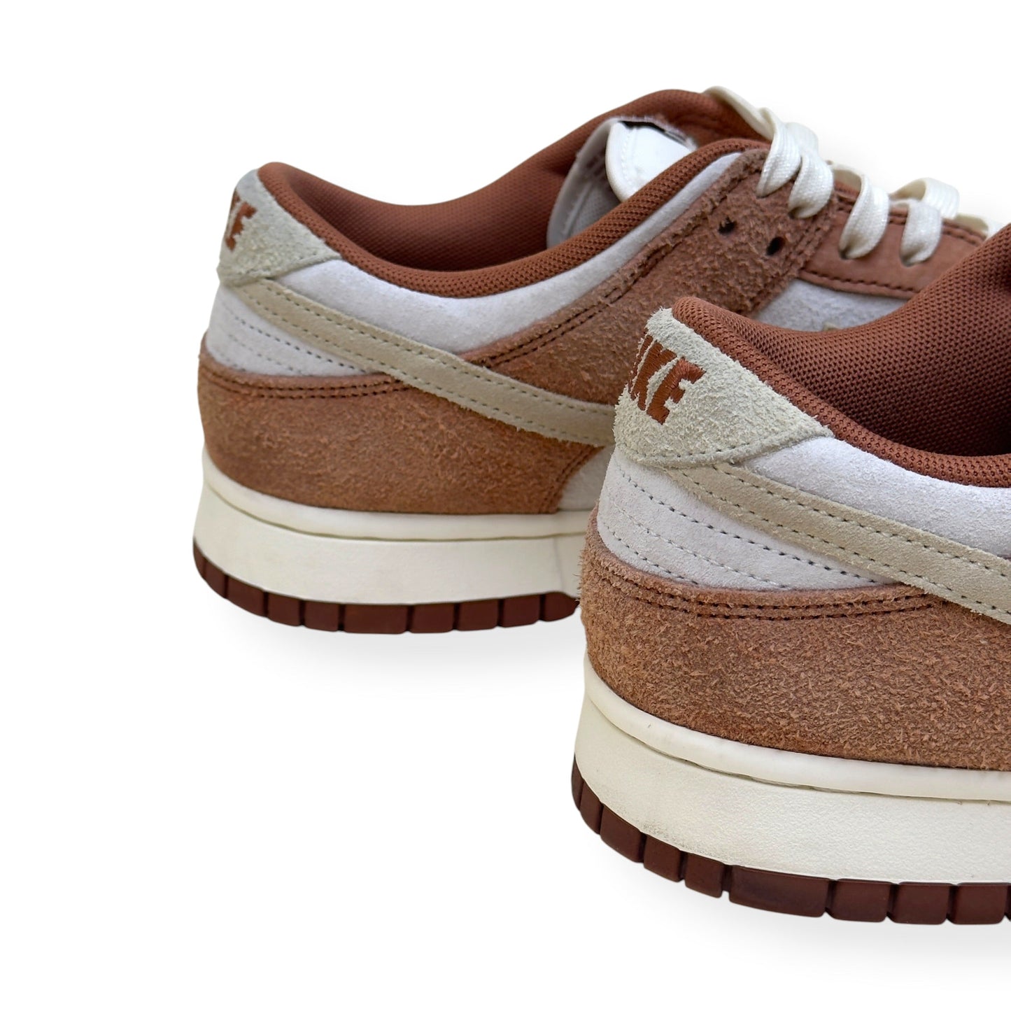 NIKE DUNK LOW TOP SNEAKER MEDIUM CURRY UK8 | UK 8, Medium Curry