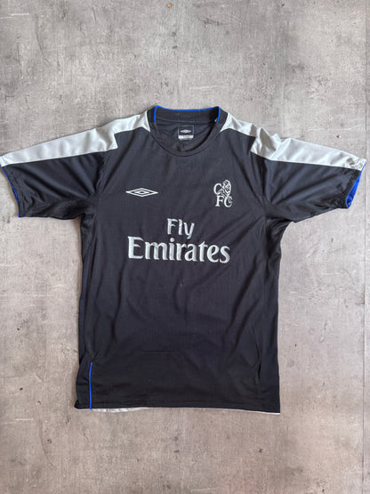 2004-05 Chelsea "Lampard 8" FC Umbro Away Football Shirt | Medium, Multicoloured