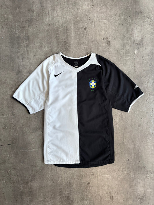 2004-2005 Brazil Nike T90 Anti Rascim Football Shirt | Medium, Multicoloured