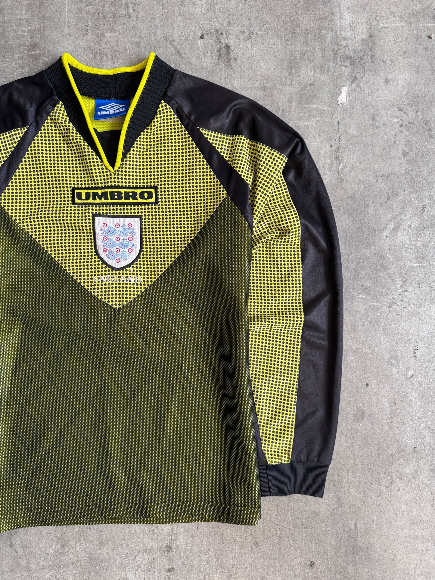 1998-1999 England x Umbro Goalkeeper Football Shirt | Medium, Multicoloured