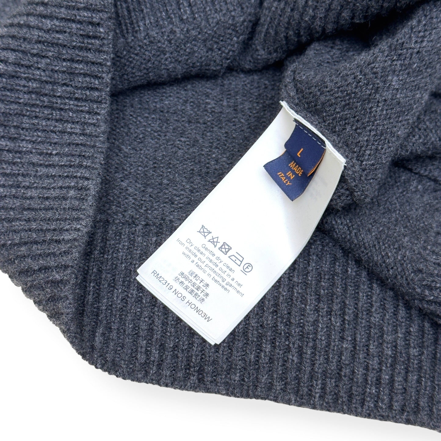 LOUIS VUITTON LV FREQUENCY EMBROIDERED WOOL CARDIGAN GREY L | Large, Grey