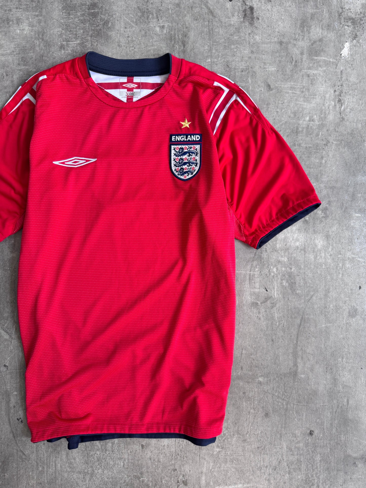 2006-2008 England x Umbro "Beckham 7" Away Football Shirt | Medium, Multicoloured