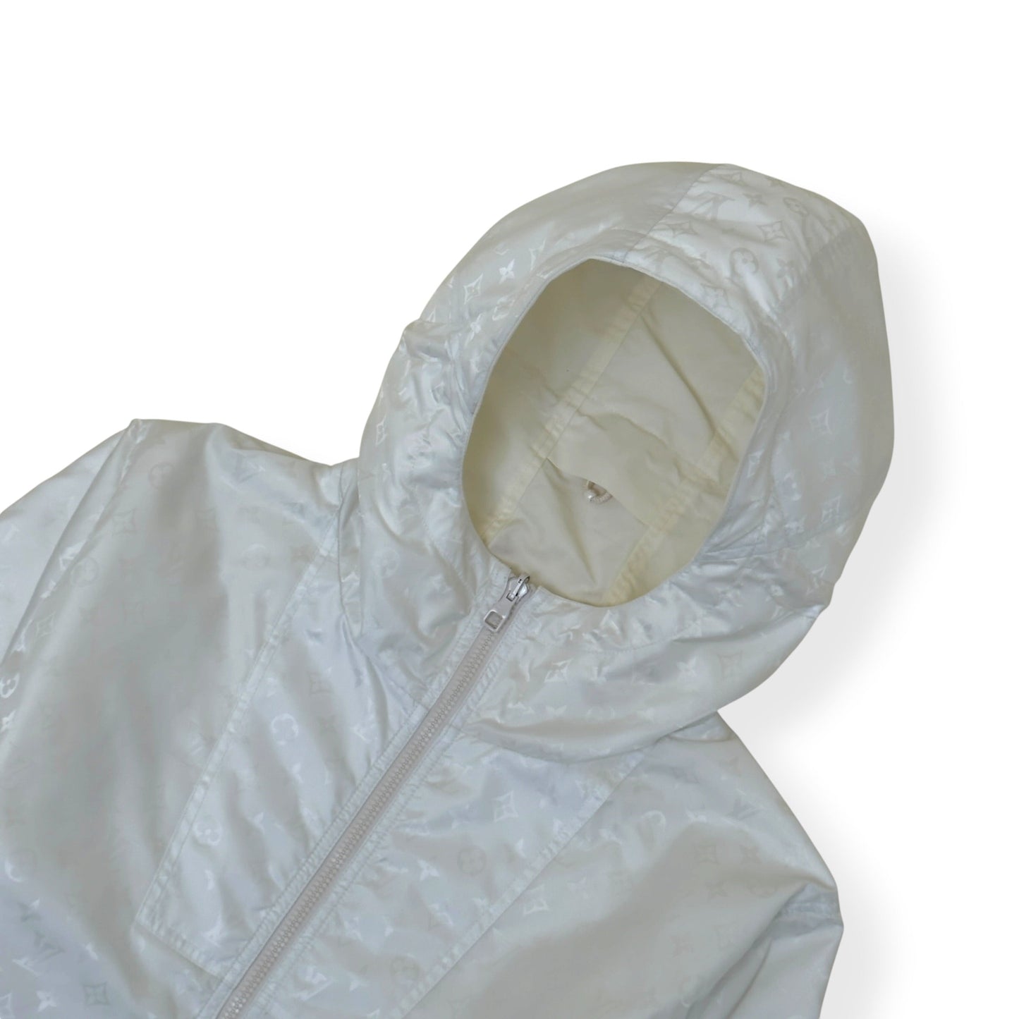 LOUIS VUITTON LVSE CABLES EDITION MONOGRAM REVERSIBLE WINDBREAKER WHITE 52 / L | Large, White