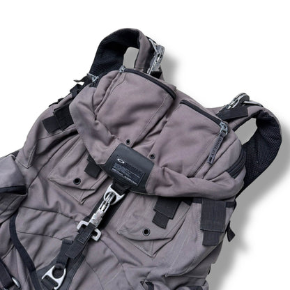 Vintage Oakley Mechanism Backpack (30L)