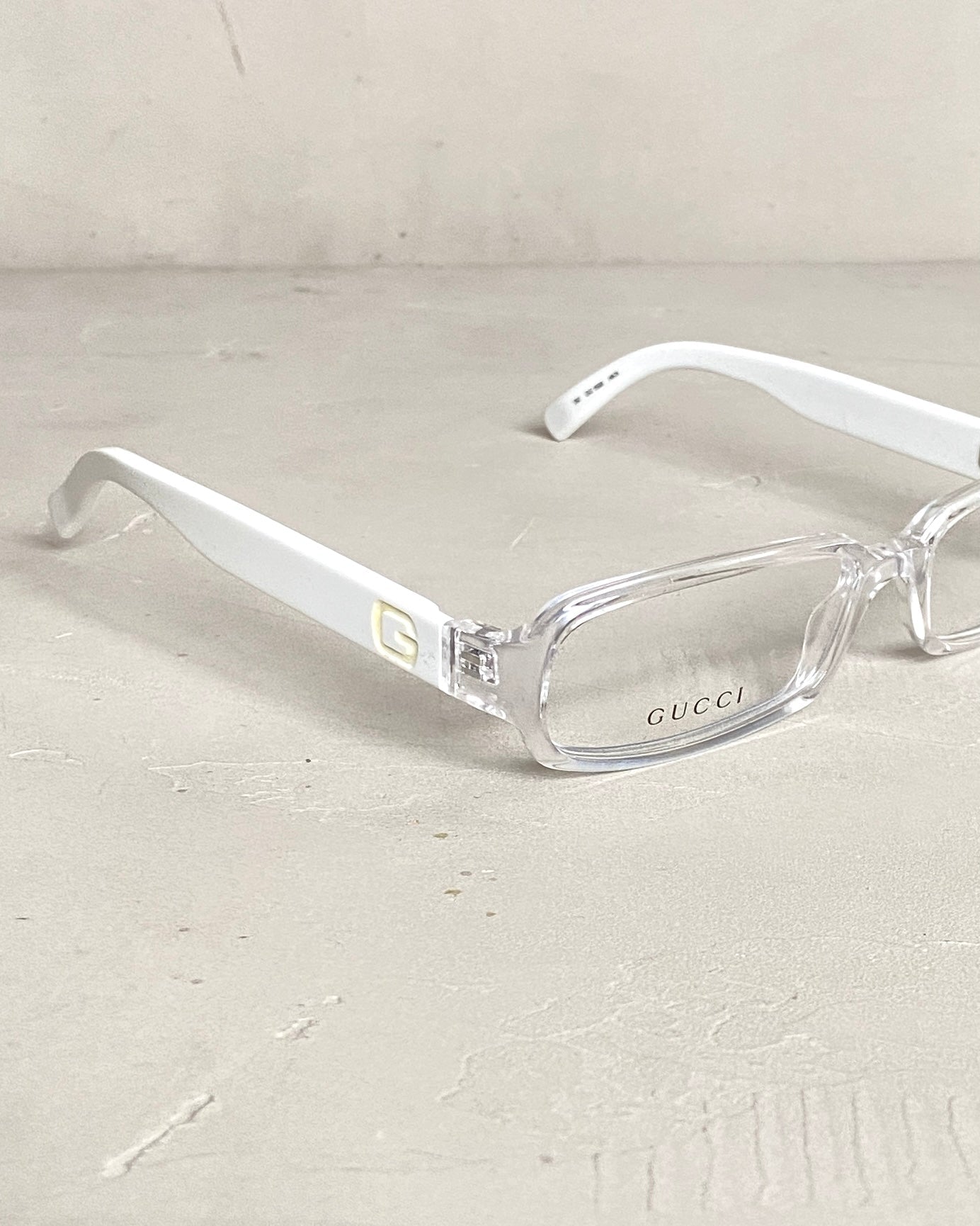GUCCI WHITE 90'S BAYONETTA GLASSES | O/S, White