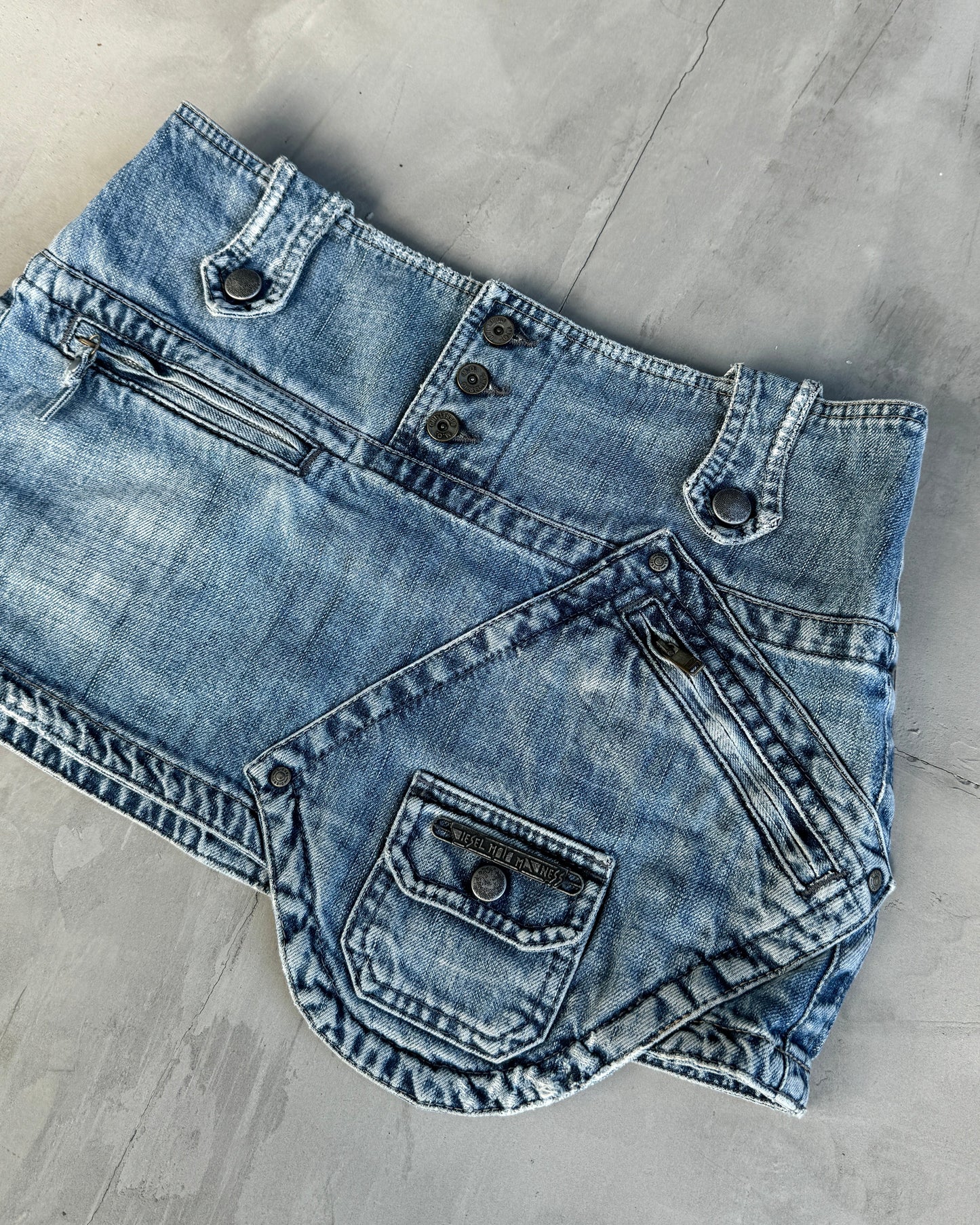 DIESEL 90'S OVERSIZED POCKET DENIM MINI SKIRT | Small, Blue